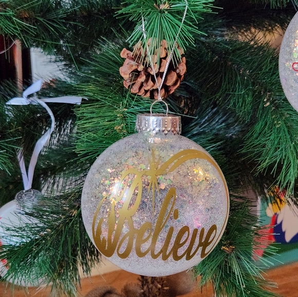 Nativity Scene Gold Believe Glitter Holiday Ornament - Picture 4 of 4